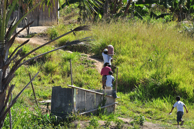Em Pacaraima, comunidades indígenas afirmam que enfrentam desabastecimento de água (Foto: Rodrigo Sales)