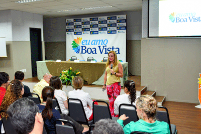 Prefeitura Teresa Surita tratou de contenção de despesas e também sobre vandalismo em locais públicos (Foto: Diego Dantas)