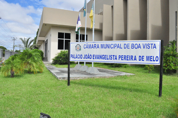 Câmara Municipal de Boa Vista foi comunicada de corte por meio de ofício (Foto: Arquivo/Folha)