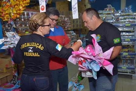 A ação consiste em fiscalizar o peso, a qualidade e os brindes vindos nos ovos de Páscoa