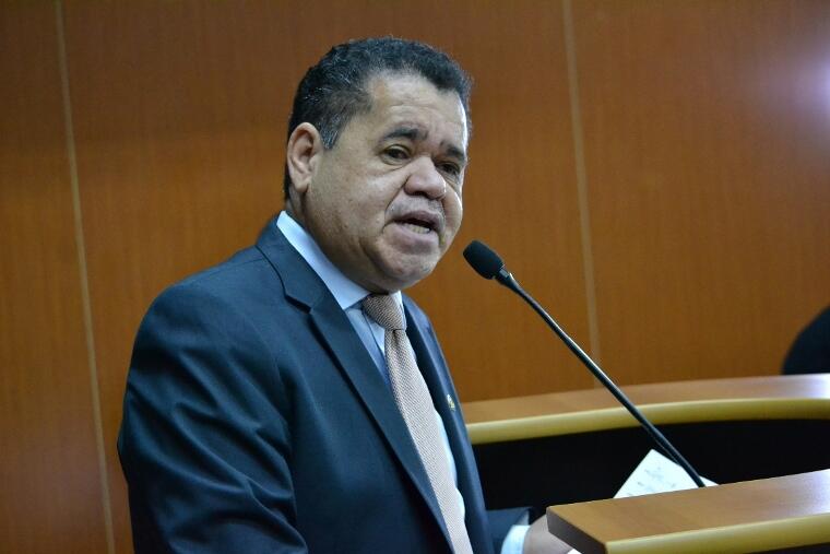 O pedido do deputado é baseado em denúncia feita pelo Sinter (Foto: ALE)