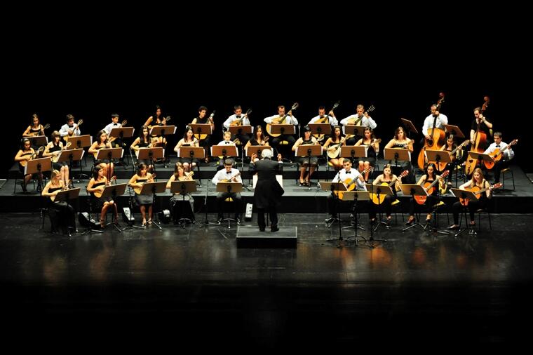 A Orquestra é composta por 30 músicos (Foto: Divulgação)