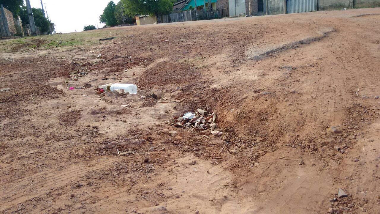 Rua Raimundo Alves Soares, no bairro União (Foto: Arquivo Pessoal)