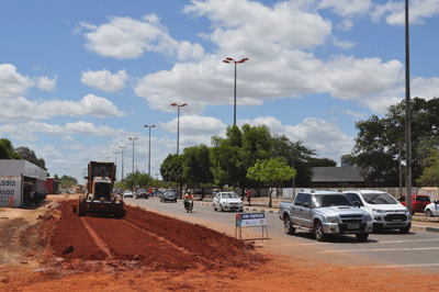 Segundo a Prefeitura de Boa Vista, ação será realizada em etapas para evitar transtornos aos moradores, comerciantes e condutores (Foto: Samara Cordeiro)