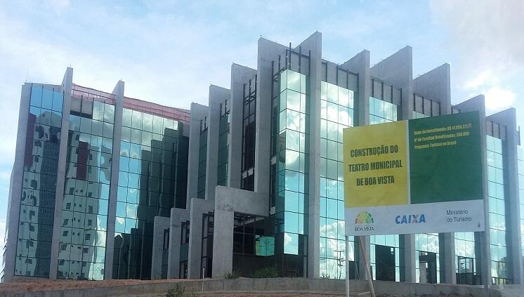 A construção do Teatro Municipal de Boa Vista já dura quase seis anos (Foto: Ministério do Turismo)