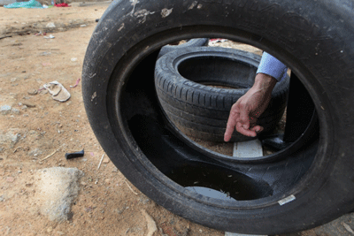 Pneus são um dos principais locais que servem de proliferação de mosquitos (Foto: Divulgação)