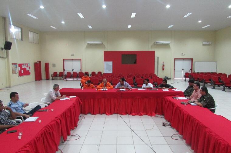 A reunião ocorreu no Corpo de Bombeiros Militar de Roraima (Foto: Femarh)