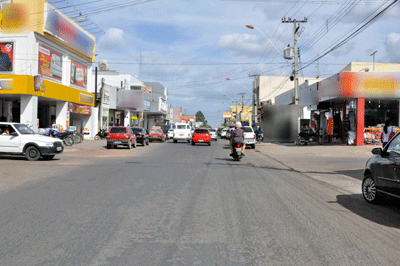 A Avenida Ataíde Teive está localizada na zona Oeste de Boa Vista (Foto: Rodrigo Sales)