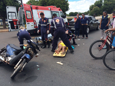 Desrespeito às regras de trânsito resulta em acidentes de trânsito diário (Foto: Arquivo/Folha)