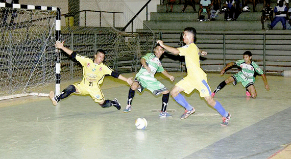 Constelação reverteu a vantagem do Independente na final (Foto: Reynesson Damasceno/FRFS)