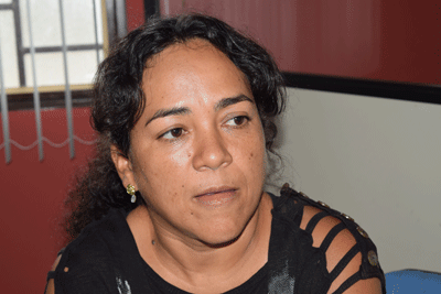Débora Fonseca de Souza, da Associação dos Moradores do Bairro Pedra Pintada (Foto: Rodrigo Sales)