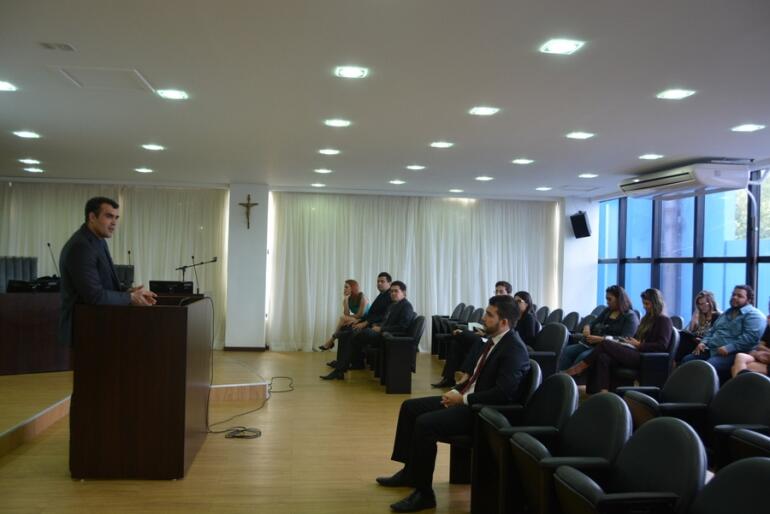 Os grandes litigantes se reuniram previamente e foram notificados sobre a mudança (Foto: TJRR)