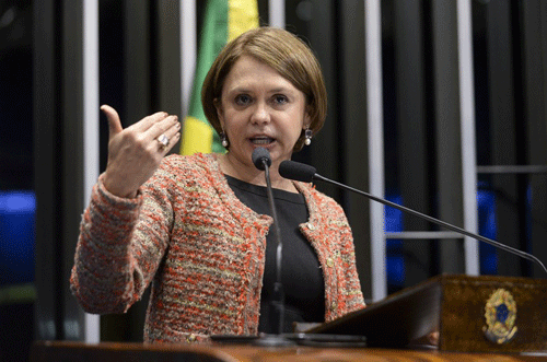 Senadora Ângela Portela: “Acusações são gravíssimas e justificam a abertura de um processo investigatório” (Foto: Divulgação)