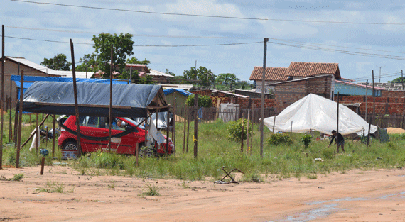 Invasão começou na manhã de ontem em uma área institucional da ocupação Pedra Pintada (Fotos: Rodrigo Sales)