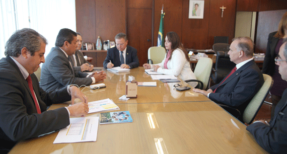 Governadora Suely Campos durante reunião com o ministro da Agricultura, Blairo Maggi (Foto: Divulgação)