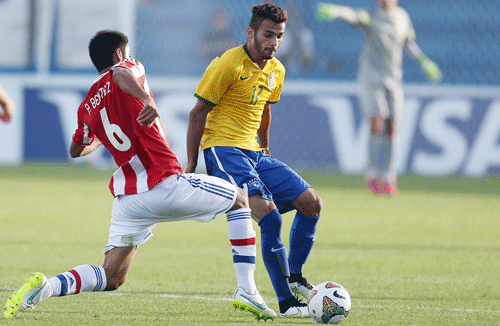 O jogador roraimense Thiago Maia em jogo da seleção brasileira contra o Paraguai pelo Sul-Americano Sub-20 de 2015 (Foto: Rafael Ribeiro/CBF)