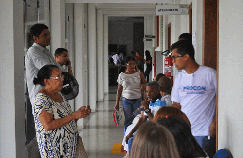 Consumidores que se sentirem lesados podem procurar os órgãos de defesa do consumidor (Fotos: Thirza Perim)