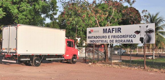 Matadouro e Frigorífico Industrial fica na BR-174, sentido sul (Foto: Arquivo/Folha)