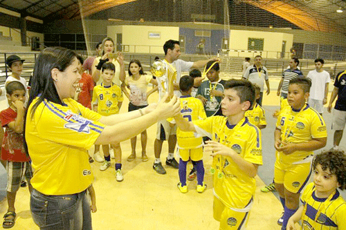 Garotos do Constelação conquistaram o título de forma invicta (Foto: Reynesson Damasceno)