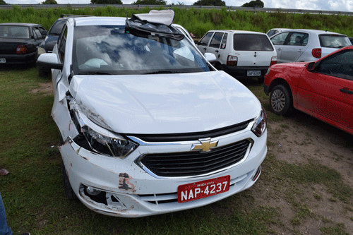 Taxista teve prejuízo de quase R$ 20 mil (Foto: Rodrigo Sales)