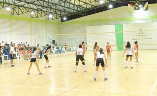 Voleibol é uma das modalidades disputadas no JIFs (Fotos: Divulgação)