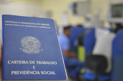 Sine e Casa do Cidadão, da Setrabes, suspenderam emissão do documento em maio deste ano (Foto: Thirza Perim)