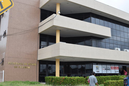 Sefaz informou que servidores já começaram a ser pagos nesta quarta-feira (Foto: Arquivo/Folha)
