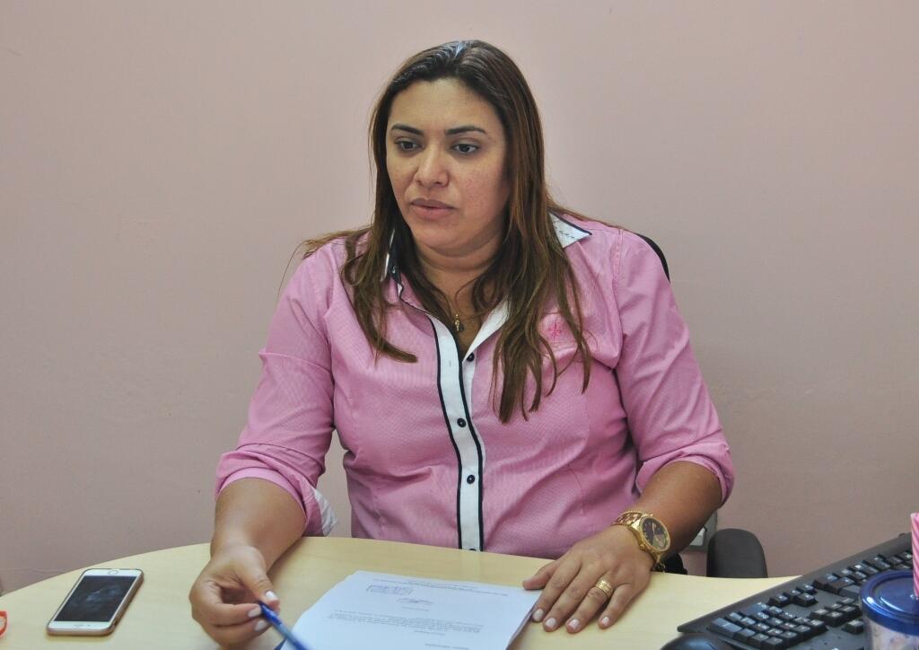 Delegada do NPCA, Jaira Oliveira, disse que suspeito ameaçava vítima (Foto: Thirza Perim)