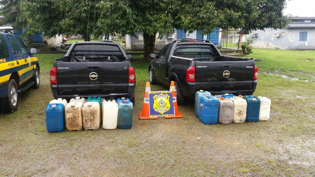 Mais de 325 litros de gasolina foram apreendidos pela PRF na tarde de ontem (Foto: Divulgação)