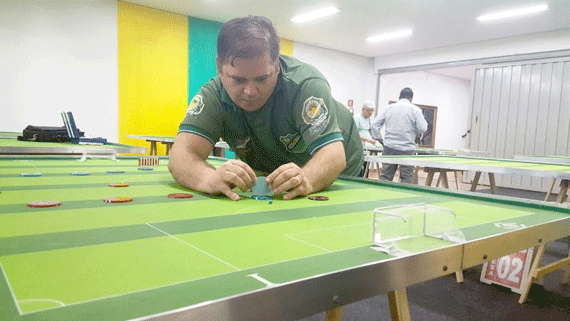 Botonista Marlon fez o reconhecimento do local da competição na tarde de ontem (Foto: Divulgação)