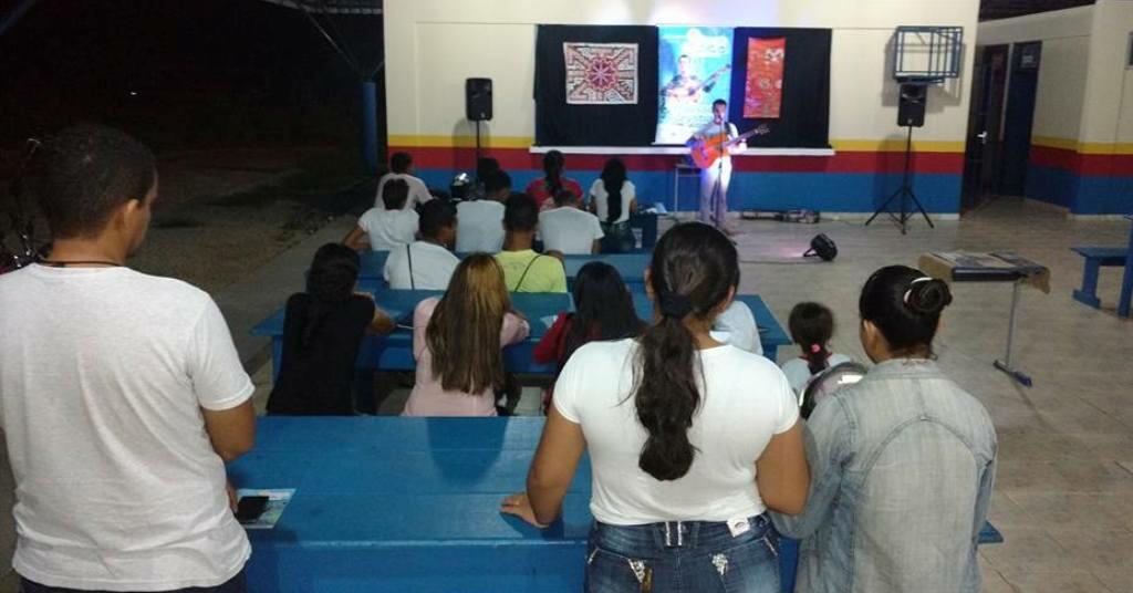 Projeto Recreio Musical leva música para alunos da EJA (Foto: Arquivo Pessoal/Halisson Crystian)