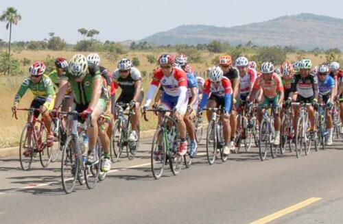 Melhores ciclistas de Roraima estarão competindo com pilotos de outros estados e da Venezuela (Foto: Rafael Maia)