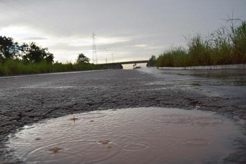 Cinco rodovias federais em Roraima estão recebendo serviços de conservação do Dnit (Foto: Rodrigo Sales)