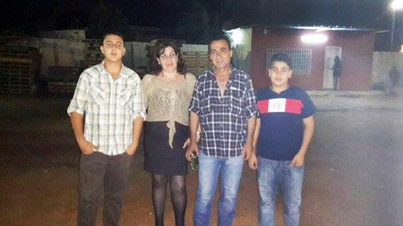 Amira Al Kontar e os filhos Odai e Taemor Shamsaldeen morreram; pai da família é o único sobrevivente do latrocínio (Foto: Divulgação)