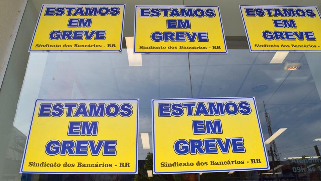 Quase 100% dos bancos no Estado aderiram à greve geral (Foto: Rodrigo Sales)