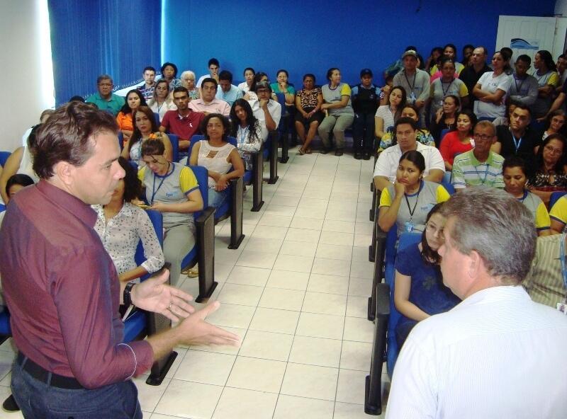 Servidores da Funasa prestigiaram a posse do novo superintendente (Foto: Divulgação)