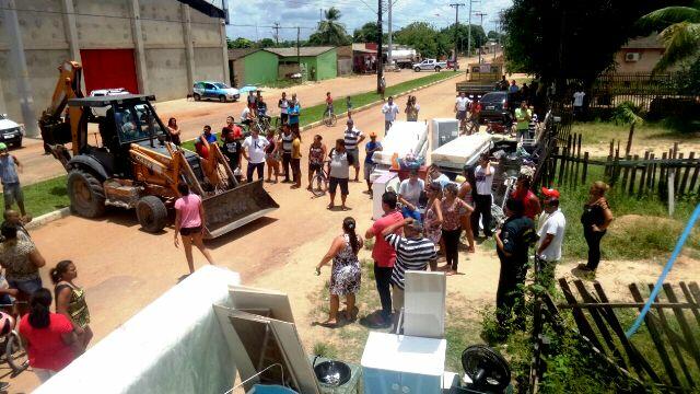 Tiros e bombas de efeito moral foram disparadas (Foto: Divulgação)
