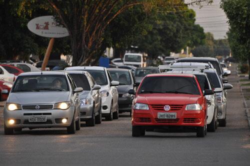 Com aumento da frota, trânsito boa-vistense se torna cada vez mais complicado (Foto: Thirza Perim)