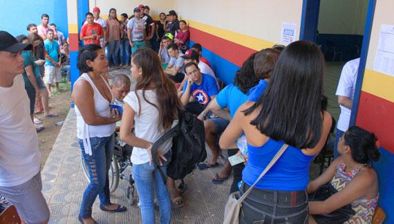 Na maioria dos locais de votação, clima foi de tranquilidade durante todo o dia (Foto: Diane Sampaio)