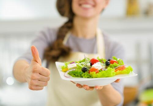 Atividades físicas e alimentação saudável podem evitar doenças (Fotos Internet)