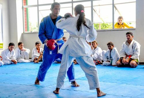 O início das aulas acontece assim que se completarem as turmas (Foto: Divulgação)