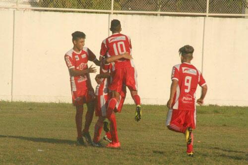 Times treinaram forte a apostaram na base para a disputa da competição (Foto: Divulgação)