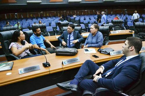 Comissão avaliou que greve dos enfermeiros não foi declarada ilegal, e sim suspensa (Foto: Divulgação)