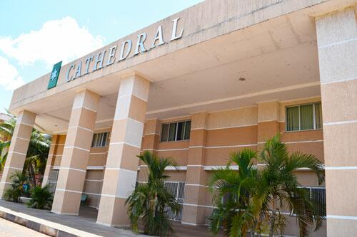 Sessão solene de diplomação ocorrerá no auditório da Faculdade Cathedral, no bairro Caçari (Foto: Rodrigo Sales)
