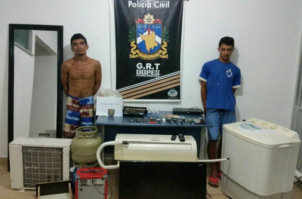 Alexandre Venâncio e Carlos Eduardo Nascimento foram enquadrados por porte de munição, tráfico de drogas e receptação (Foto: Divulgação)