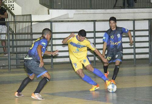 Jogos são realizados no ginásio Hélio Campos (Foto: Arquivo Reynesson Damasceno)