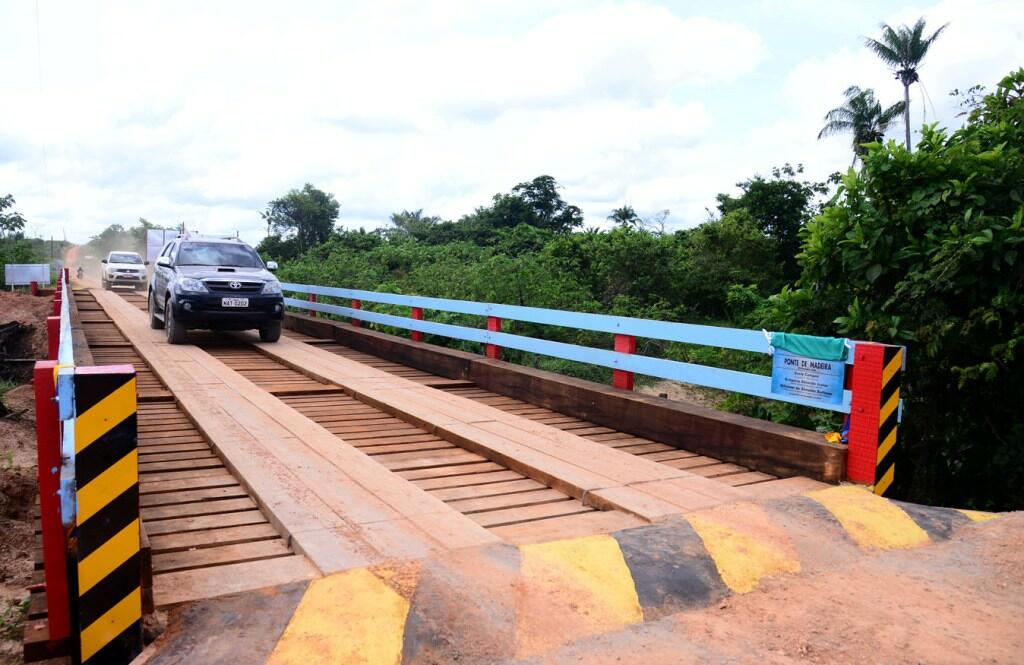 Governo entregou oito pontes que foram revitalizadas pela Seinf (Foto: Fernando Oliveira/Secom Gov)