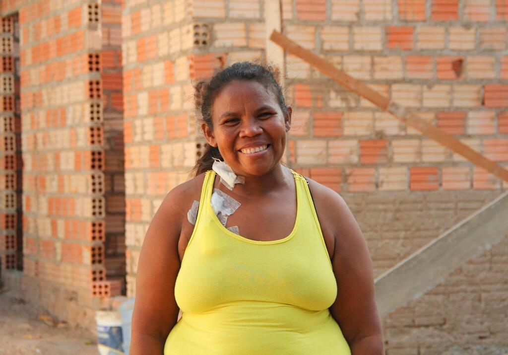 Amigos promovem campanha em prol da fundadora da Anjos de Luz, Maria das Dores (Foto: Wenderson de Jesus)