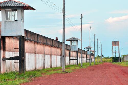 Dos 135 presos beneficiados com a saída temporária de Natal no ano passado, seis não retornaram às unidades prisionais (Foto: Arquivo/Folha)