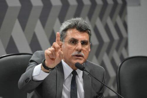 Romero Jucá é o vice-presidente da Comissão Especial do Desenvolvimento Nacional (Foto: Divulgação)
